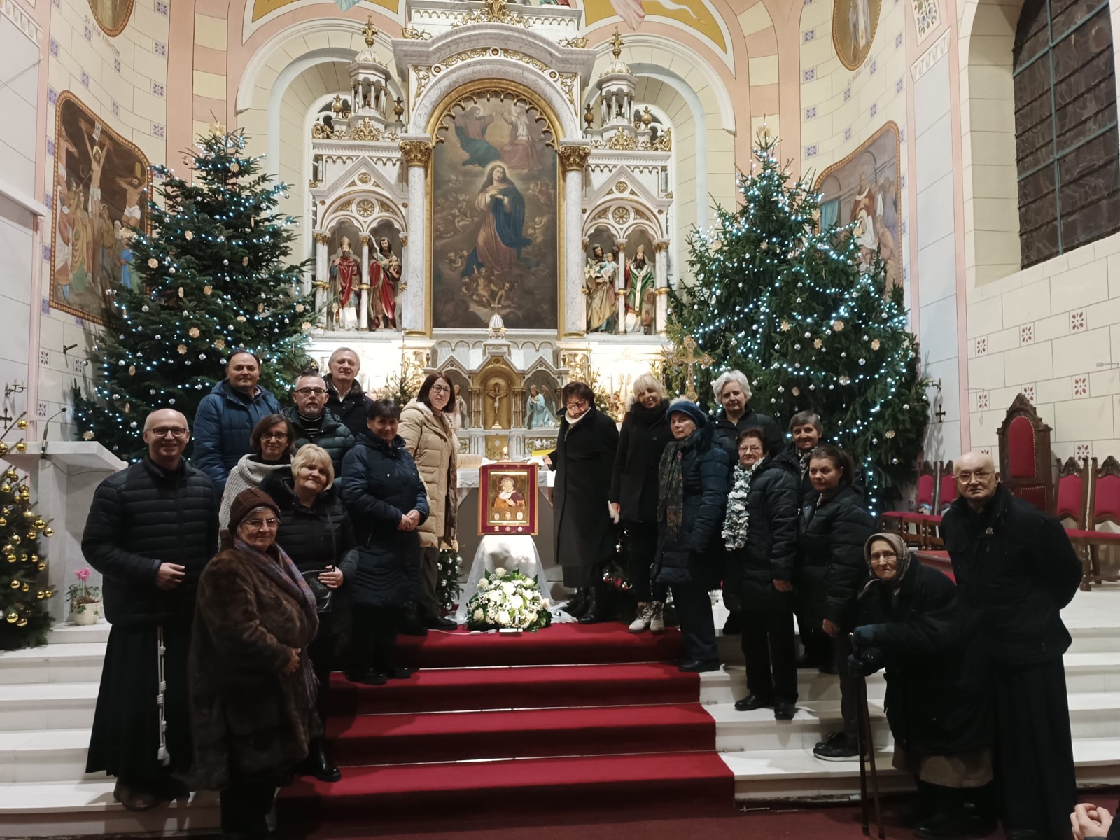 Ikona Kraljice franjevačke obitelji u Marijinu svetištu