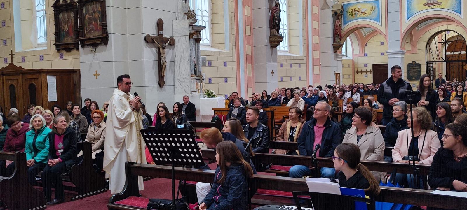 Održana duhovna obnova u Marijinu svetištu